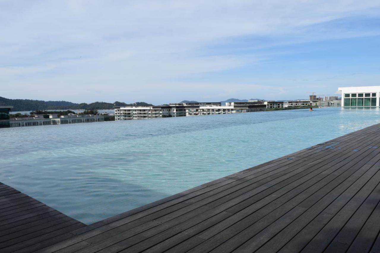 Sutera Avenue Kota Kinabalu Apartman Kültér fotó